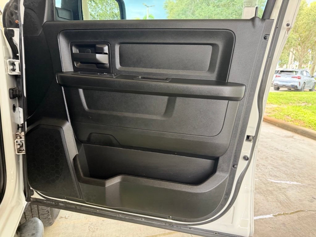 Used 2018 RAM 1500 Tradesman AWD/4WD image 27