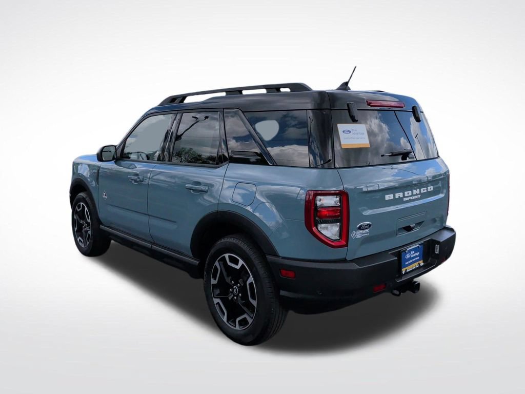 Certified 2022 Ford Bronco Sport Outer Banks w/ Tech Package AWD/4WD image 5
