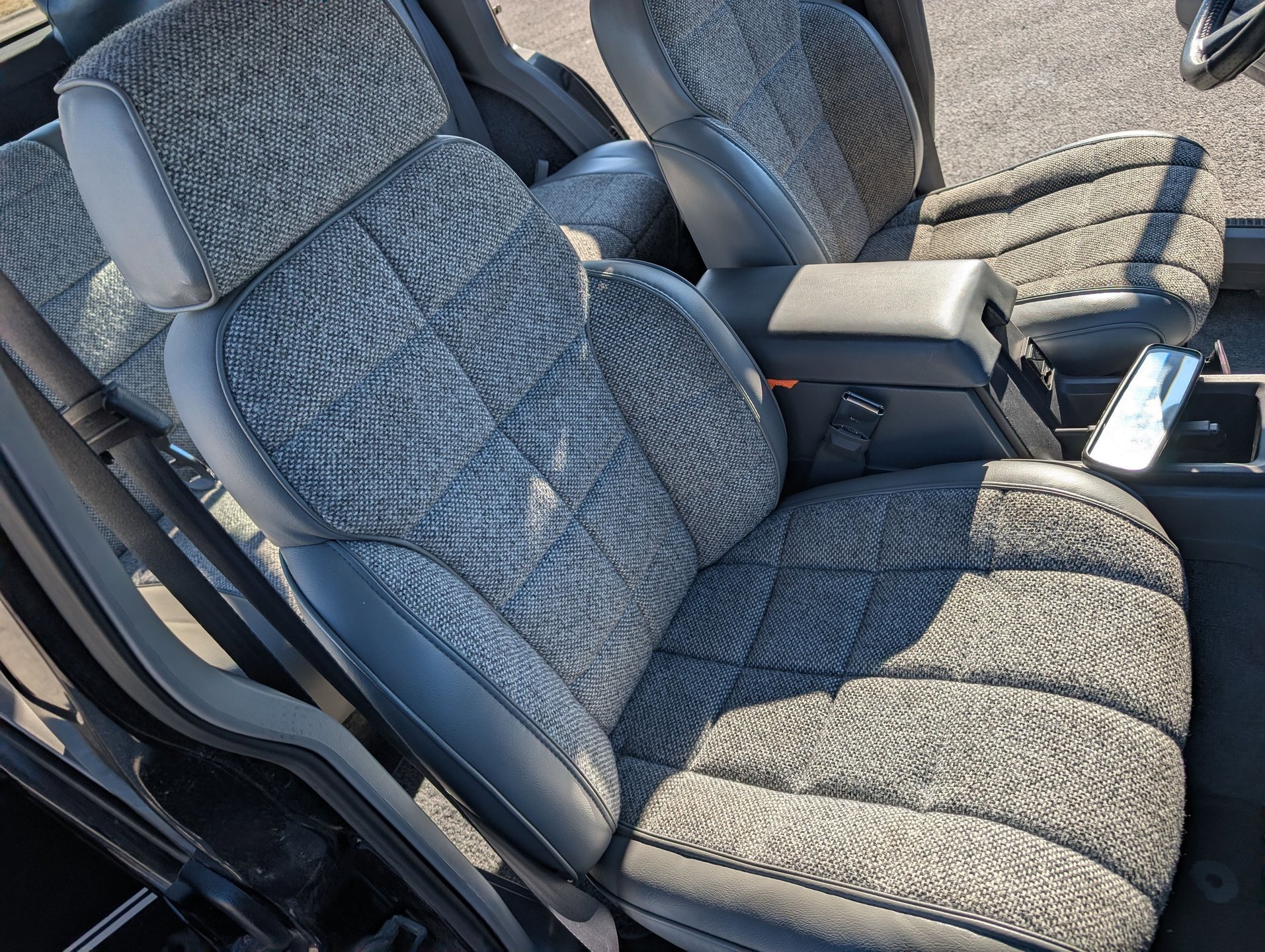 Used 1993 Jeep Cherokee Country image 93