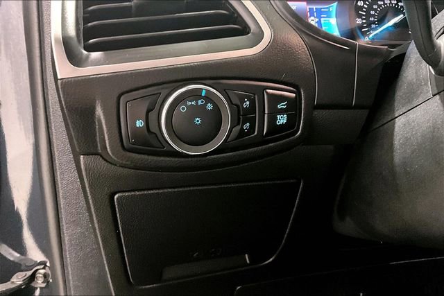 Used 2024 Ford Edge SEL w/ Convenience Package image 37