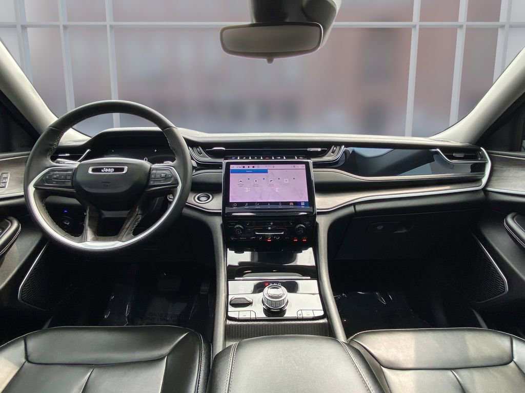 Used 2024 Jeep Grand Cherokee Limited 4xe image 18
