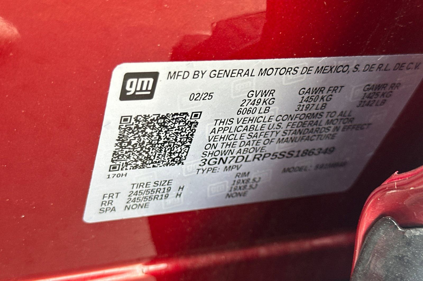 Used 2025 Chevrolet Equinox EV LT w/ Convenience Package FWD image 52