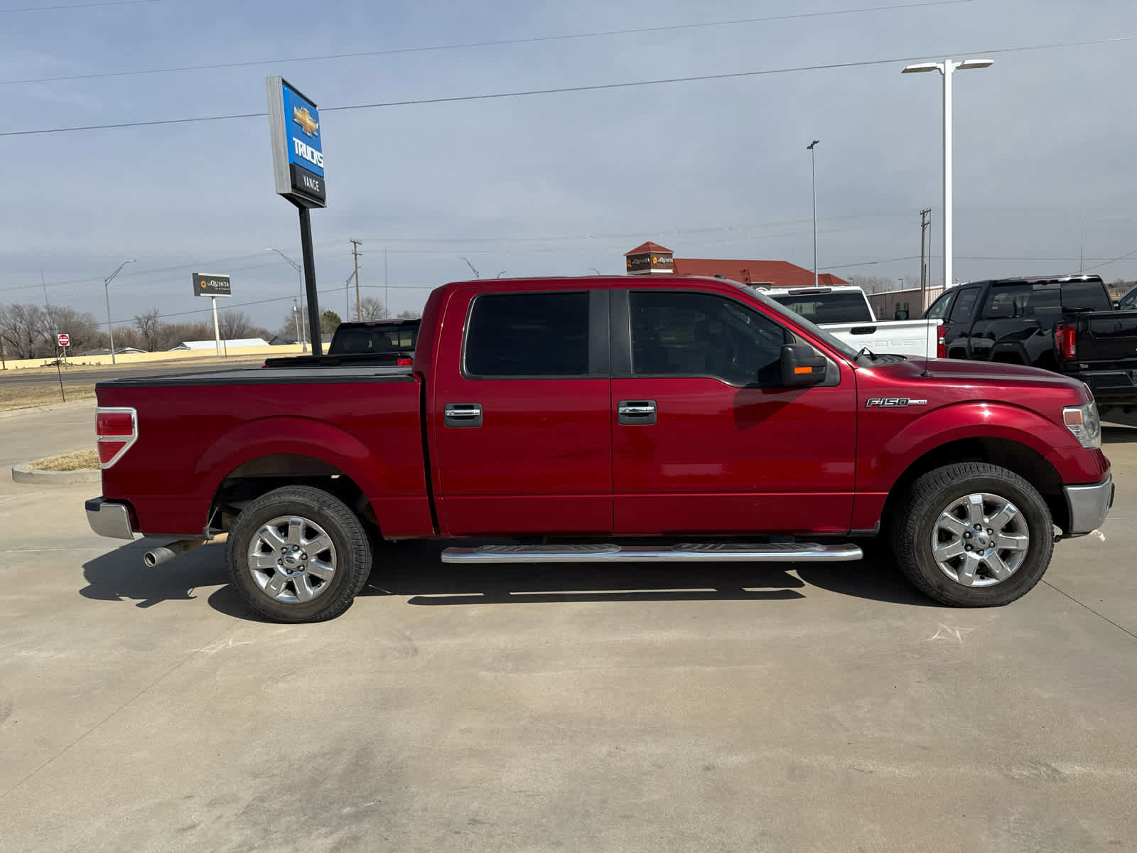 Used 2014 Ford F150 XLT w/ Equipment Group 302A Luxury image 6