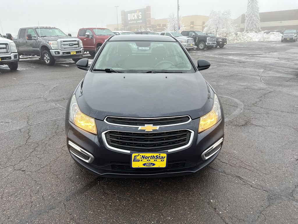 Used 2015 Chevrolet Cruze Eco image 3