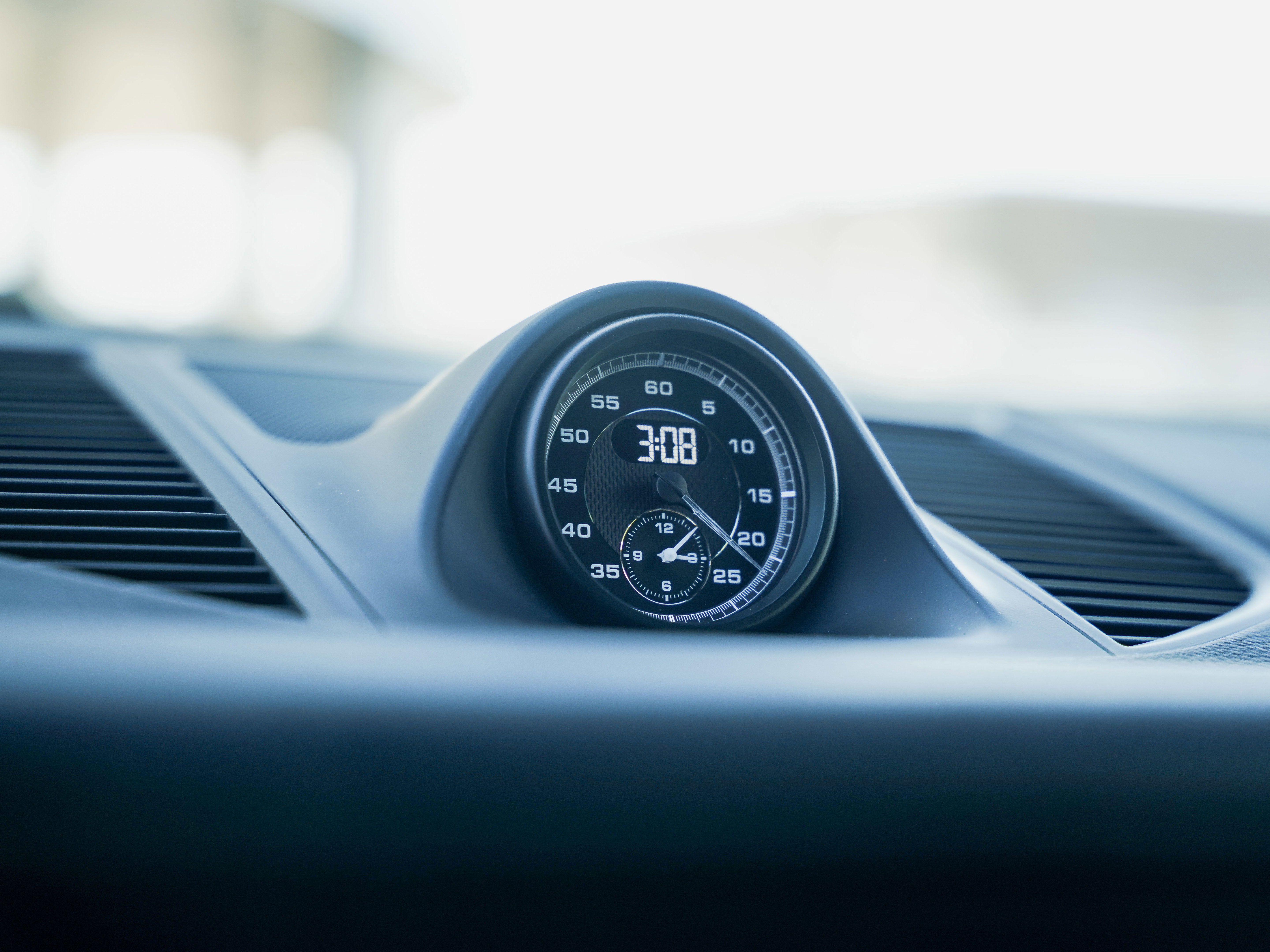 New 2026 Porsche Macan S image 21