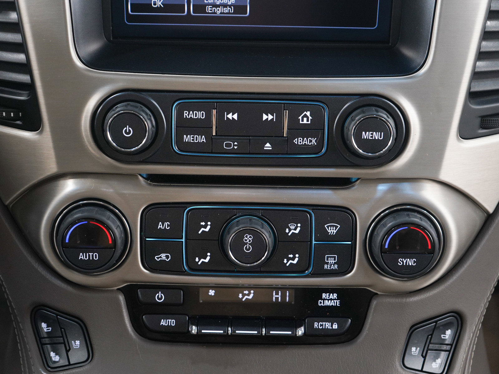 Used 2018 GMC Yukon Denali w/ Open Road Package image 19