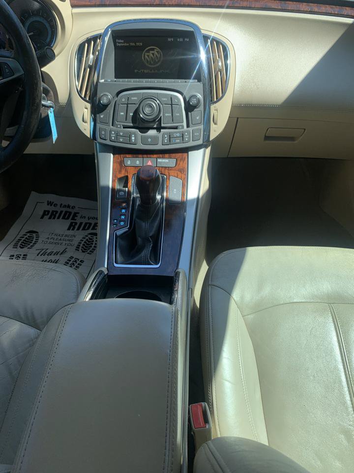 Used 2012 Buick LaCrosse Leather FWD image 11