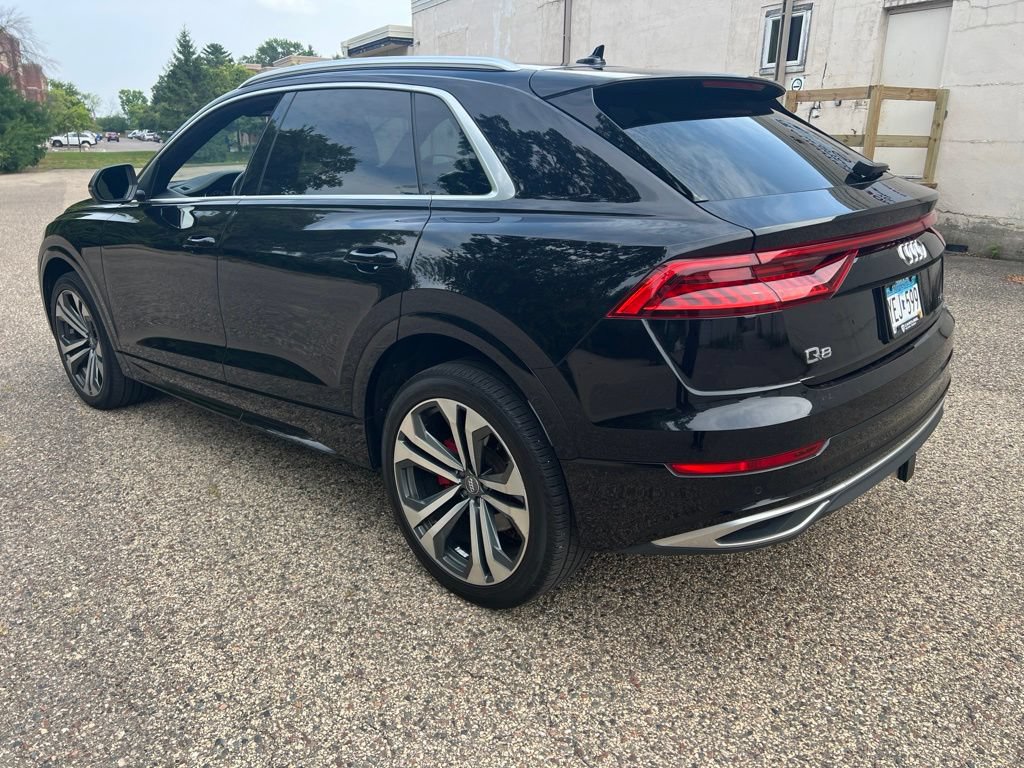 Used 2019 Audi Q8 Premium Plus w/ Premium Plus AWD/4WD image 8