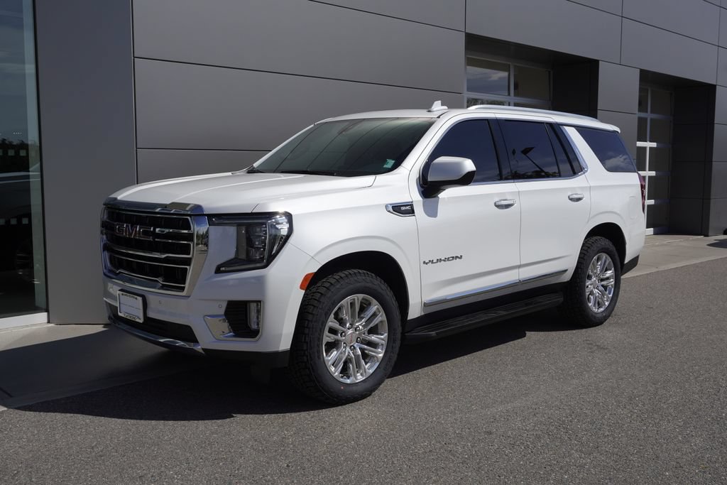 Used 2022 GMC Yukon SLT AWD/4WD image 3