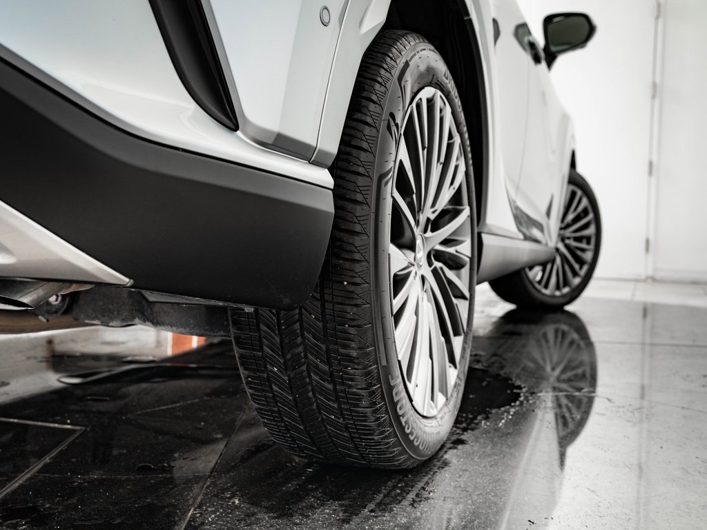 Certified 2024 Lexus RX 350 w/ Convenience Package image 52