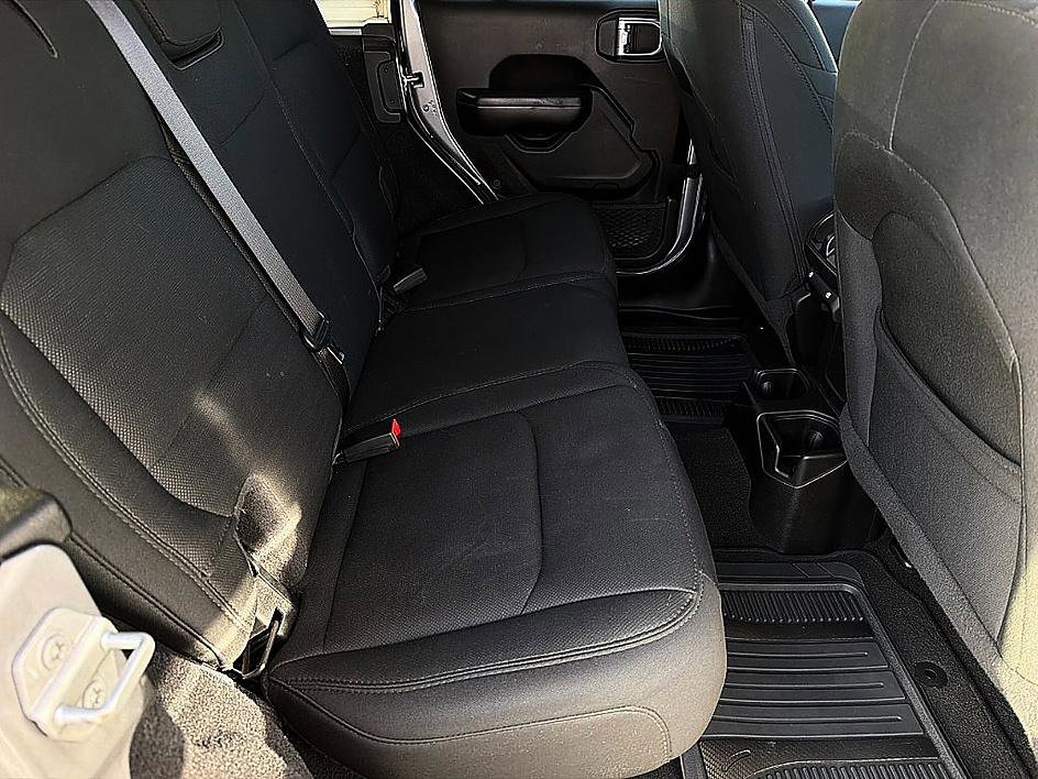 Used 2020 Jeep Wrangler Unlimited Sport S image 25