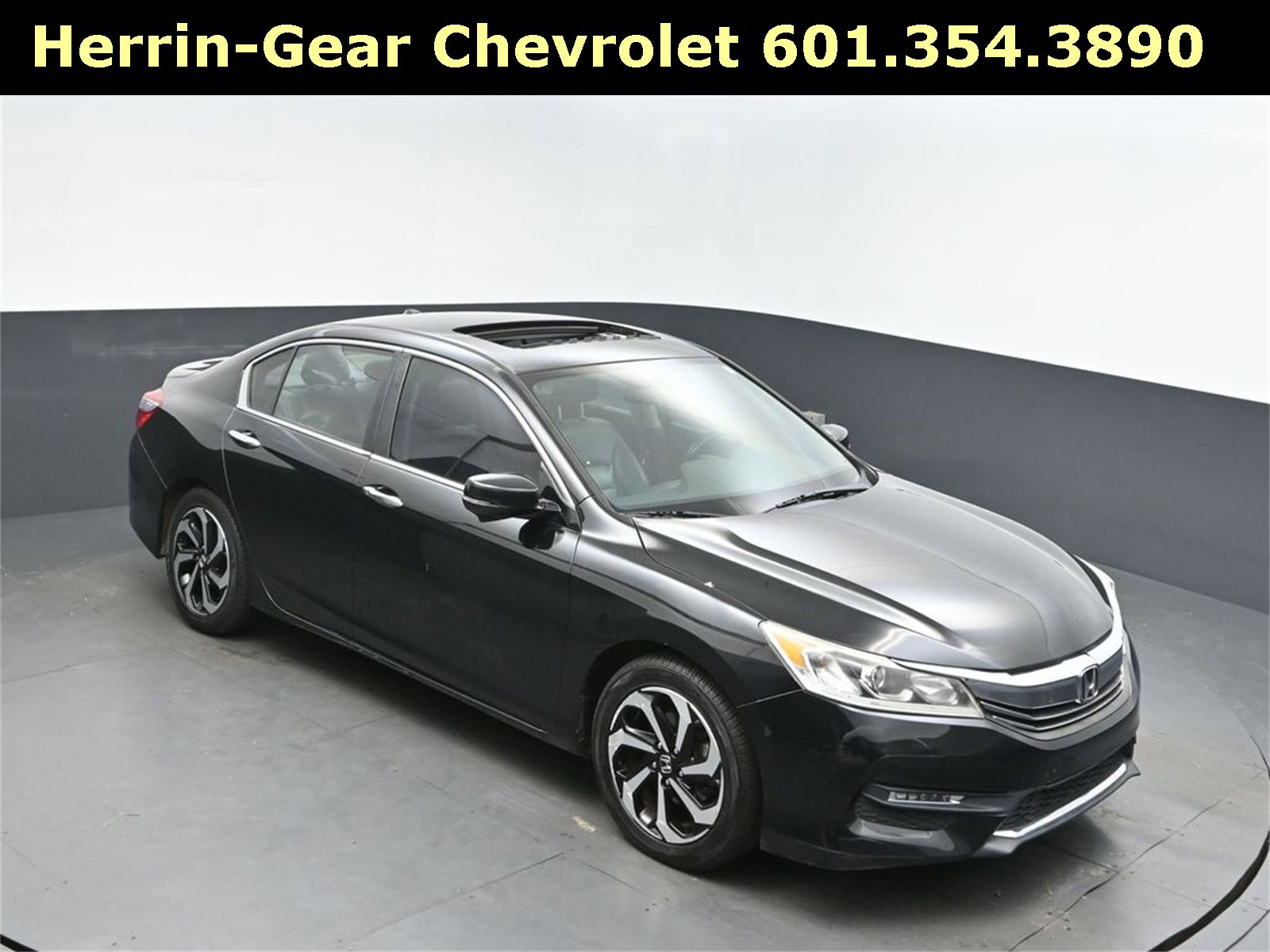 Used 2017 Honda Accord EX-L image 36