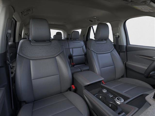 New 2025 Ford Explorer Active w/ Active Comfort Package image 10