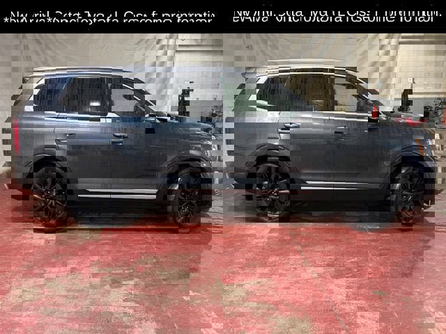 Used 2022 Kia Telluride SX w/ SX Prestige Package image 2