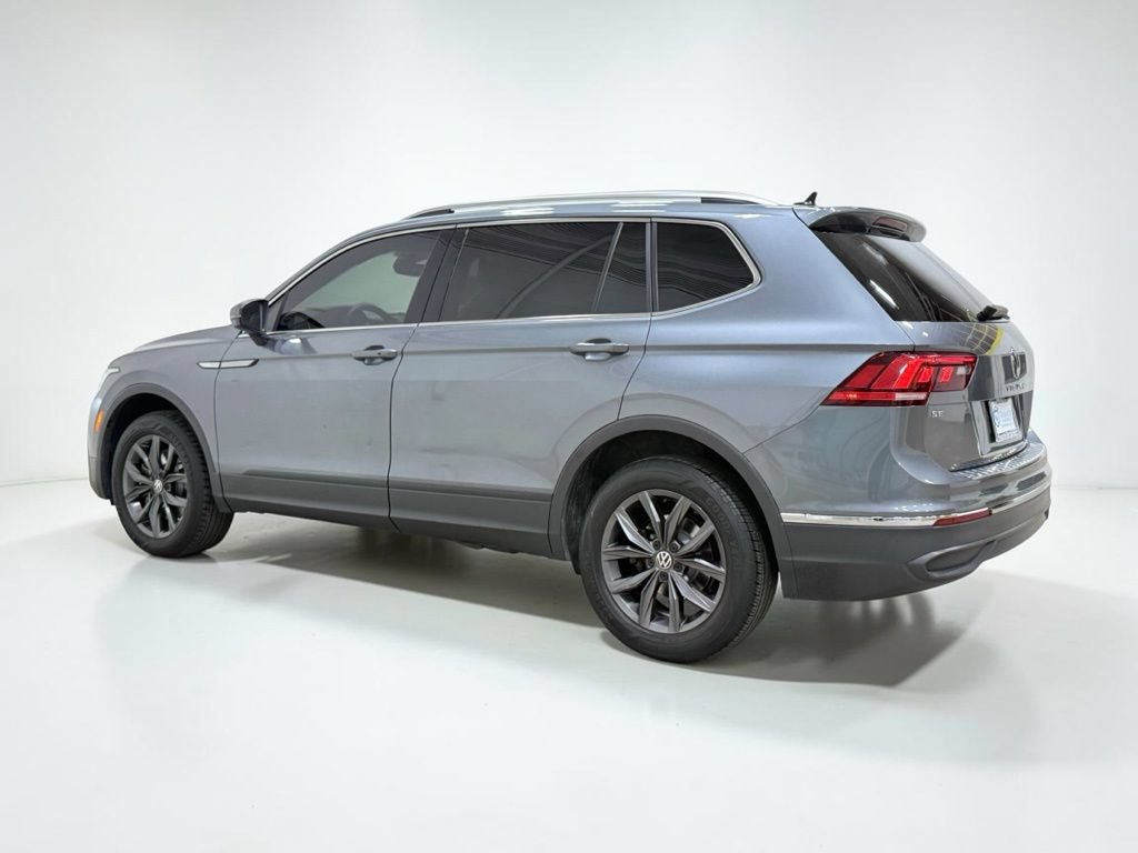 Used 2022 Volkswagen Tiguan SE AWD/4WD image 18