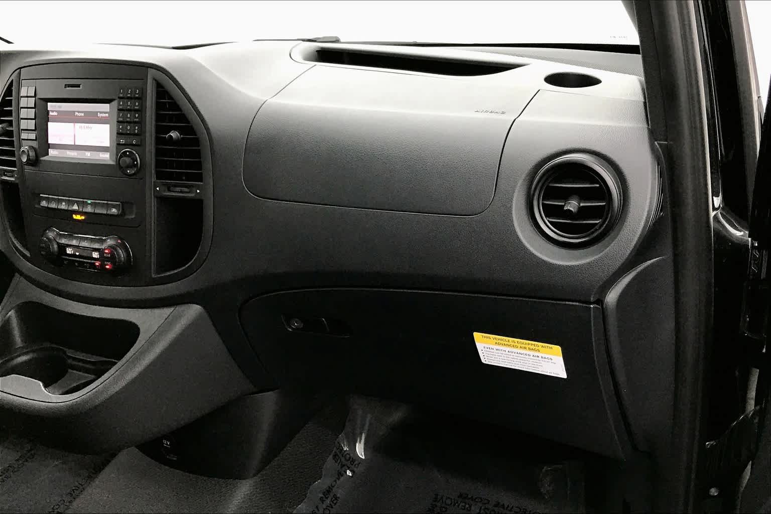 Used 2019 Mercedes-Benz Metris Passenger image 26