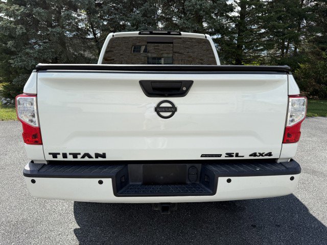 Used 2018 Nissan Titan SL w/ Midnight Edition image 23