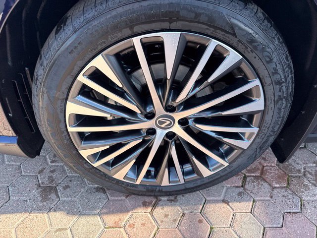 New 2026 Lexus RX 350 w/ Convenience Package AWD/4WD image 14