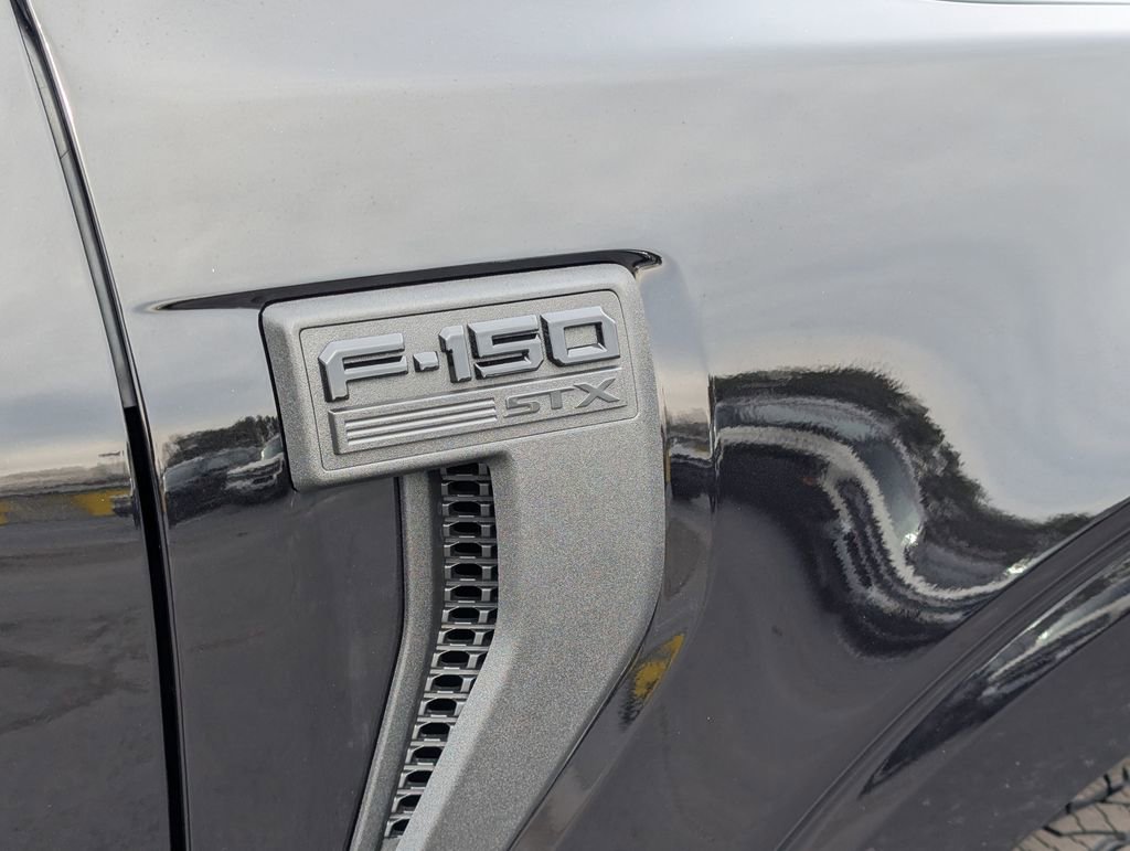 New 2026 Ford F150 STX w/ Equipment Group 200A AWD/4WD image 18