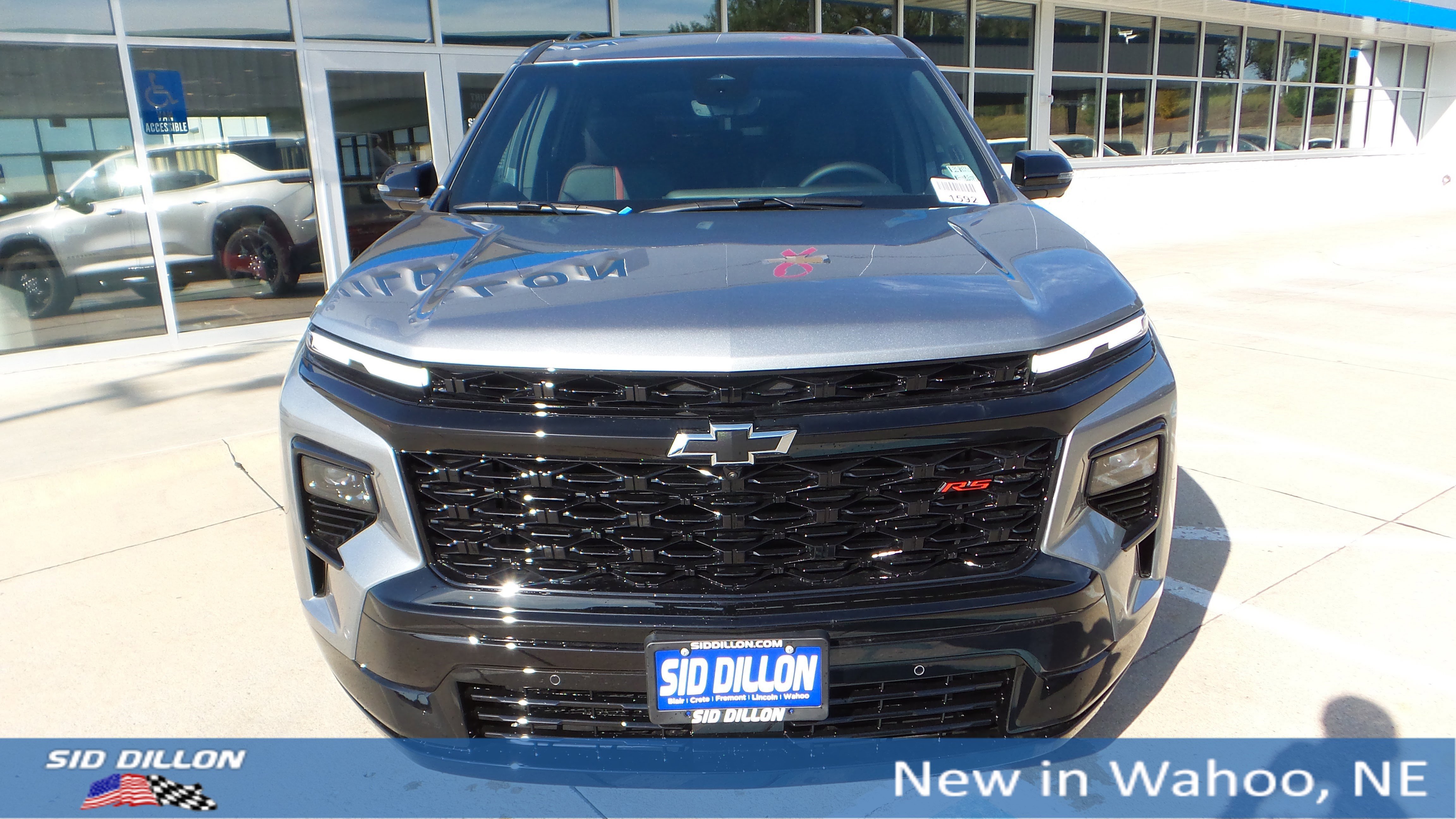 New 2026 Chevrolet Traverse RS image 8