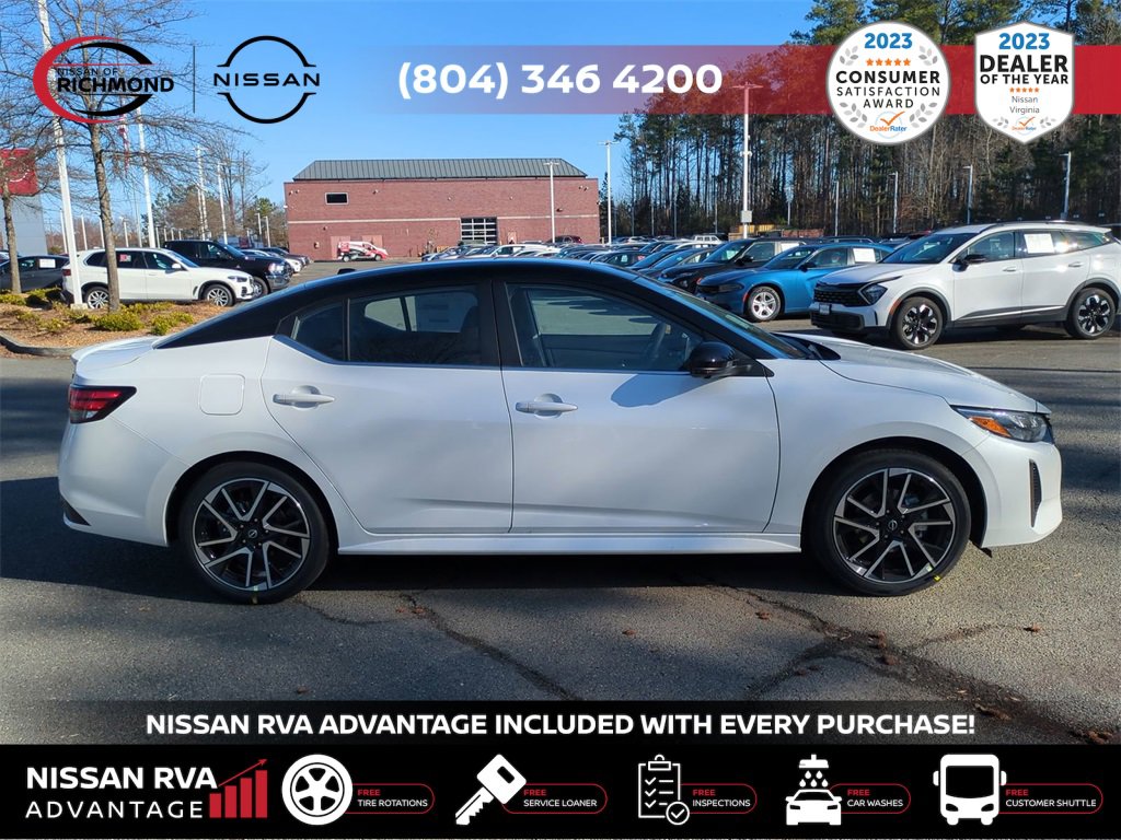 New 2025 Nissan Sentra SR w/ SR Premium Package image 4