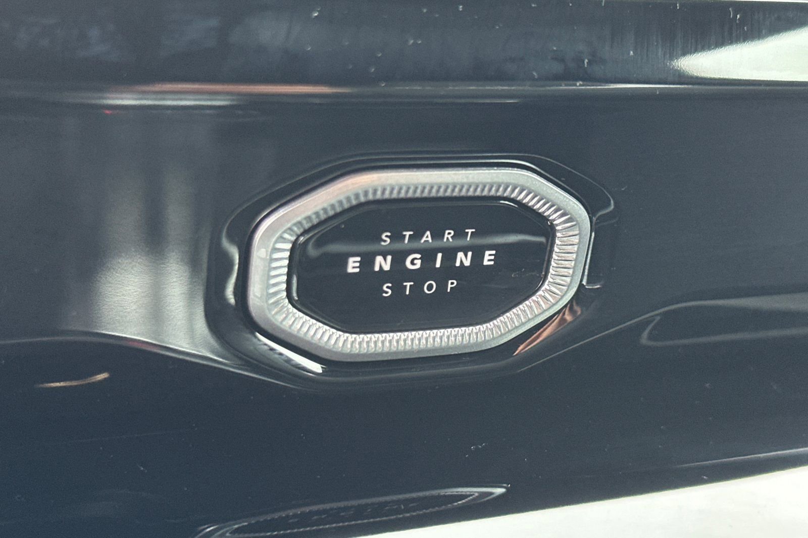 New 2026 Jeep Grand Cherokee Limited image 23