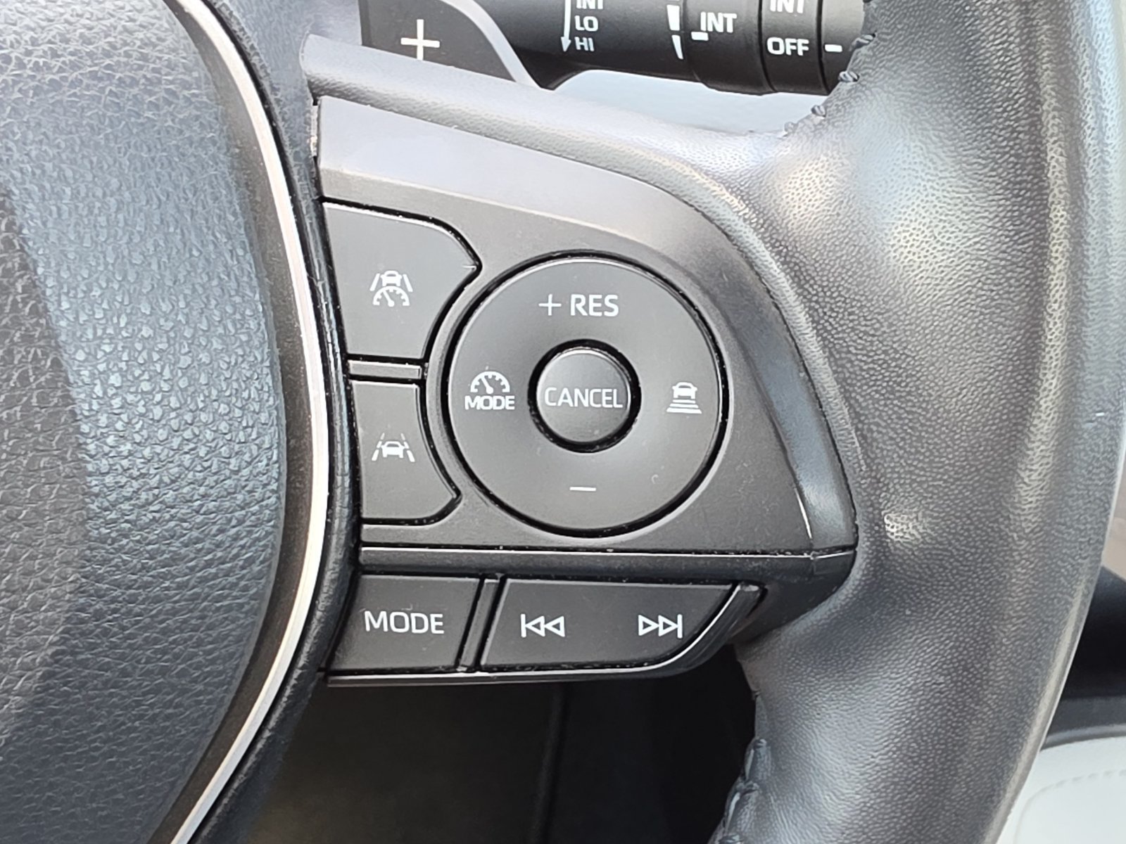 Used 2023 Toyota Corolla SE FWD image 20