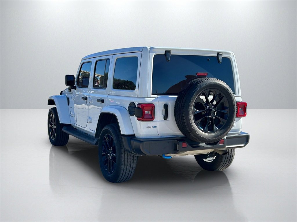 Used 2023 Jeep Wrangler Unlimited Sahara w/ Cold Weather Group image 7