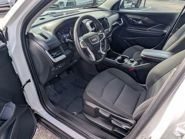 Used 2022 GMC Terrain SLE image 11