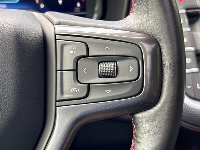 Used 2022 Chevrolet Suburban RST w/ Luxury Package AWD/4WD image 31