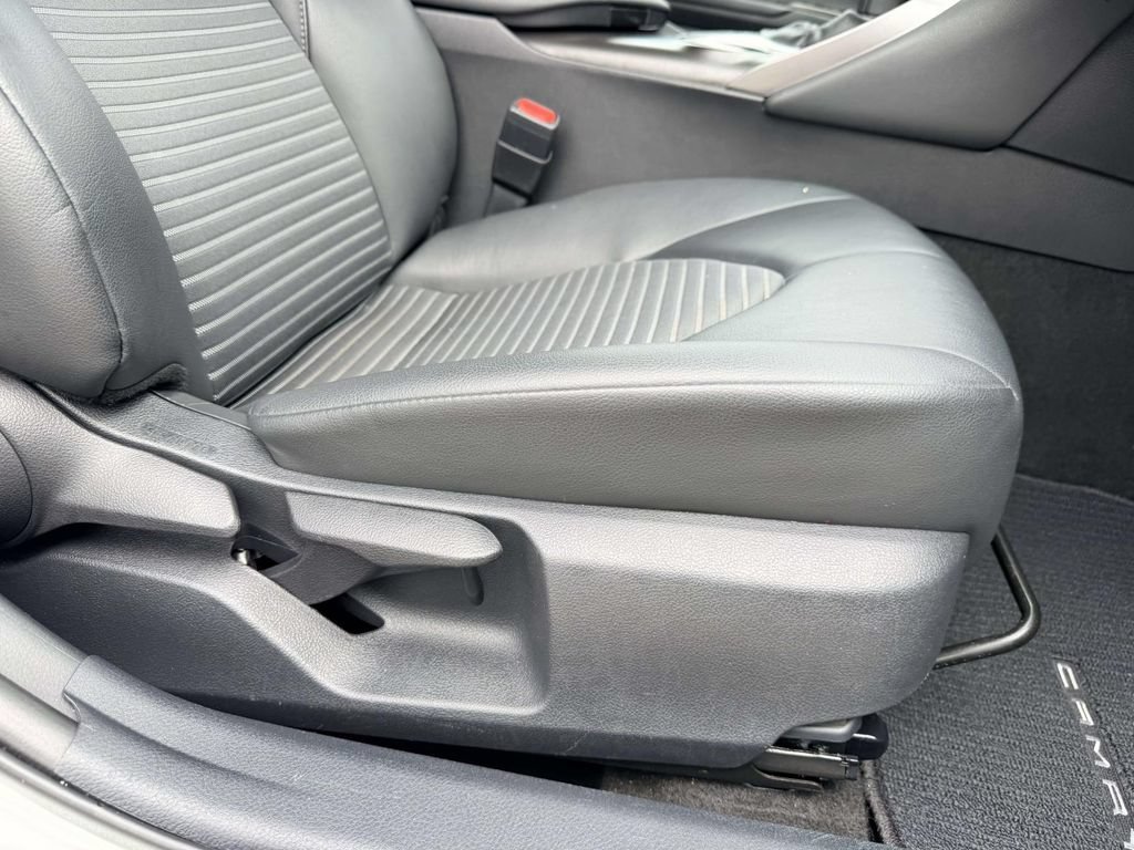 Certified 2024 Toyota Camry SE FWD image 12