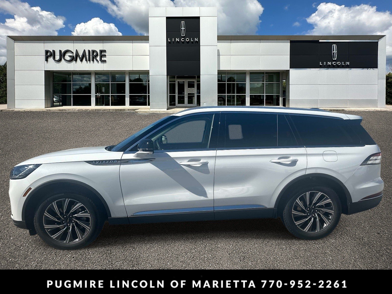 New 2026 Lincoln Aviator 2WD image 4