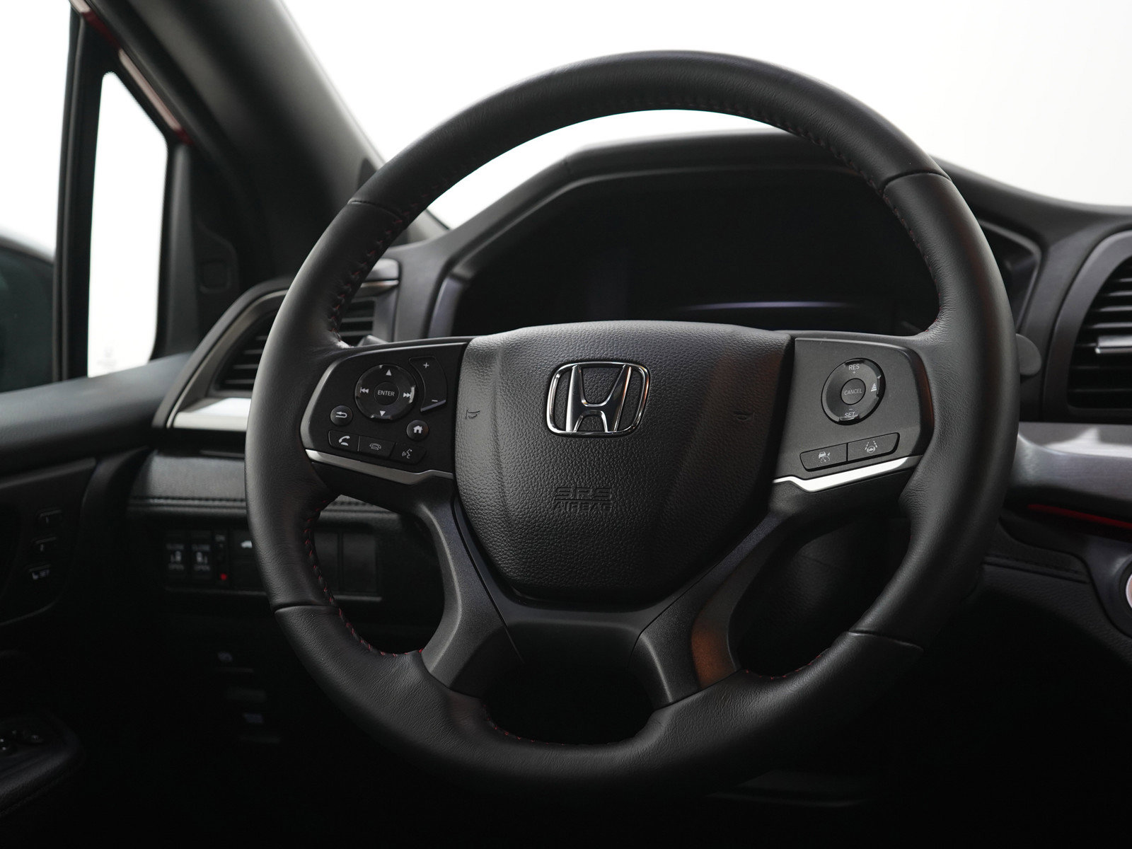Used 2024 Honda Odyssey Sport image 15