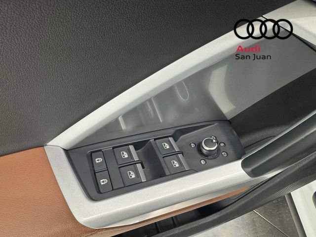 Used 2024 Audi Q3 2.0T Premium w/ Convenience Package AWD/4WD image 32