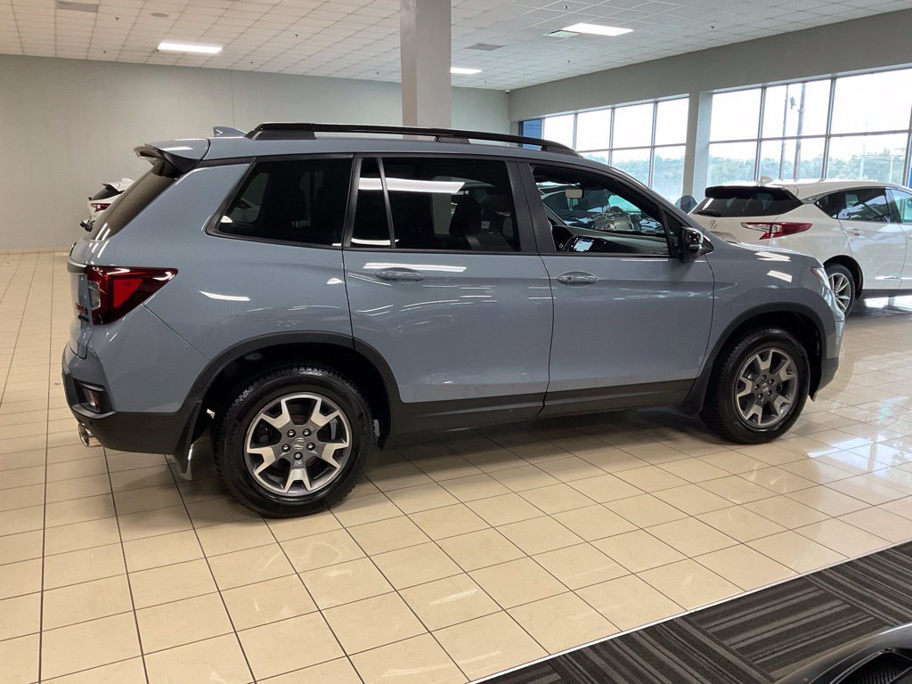 Used 2022 Honda Passport TrailSport image 7