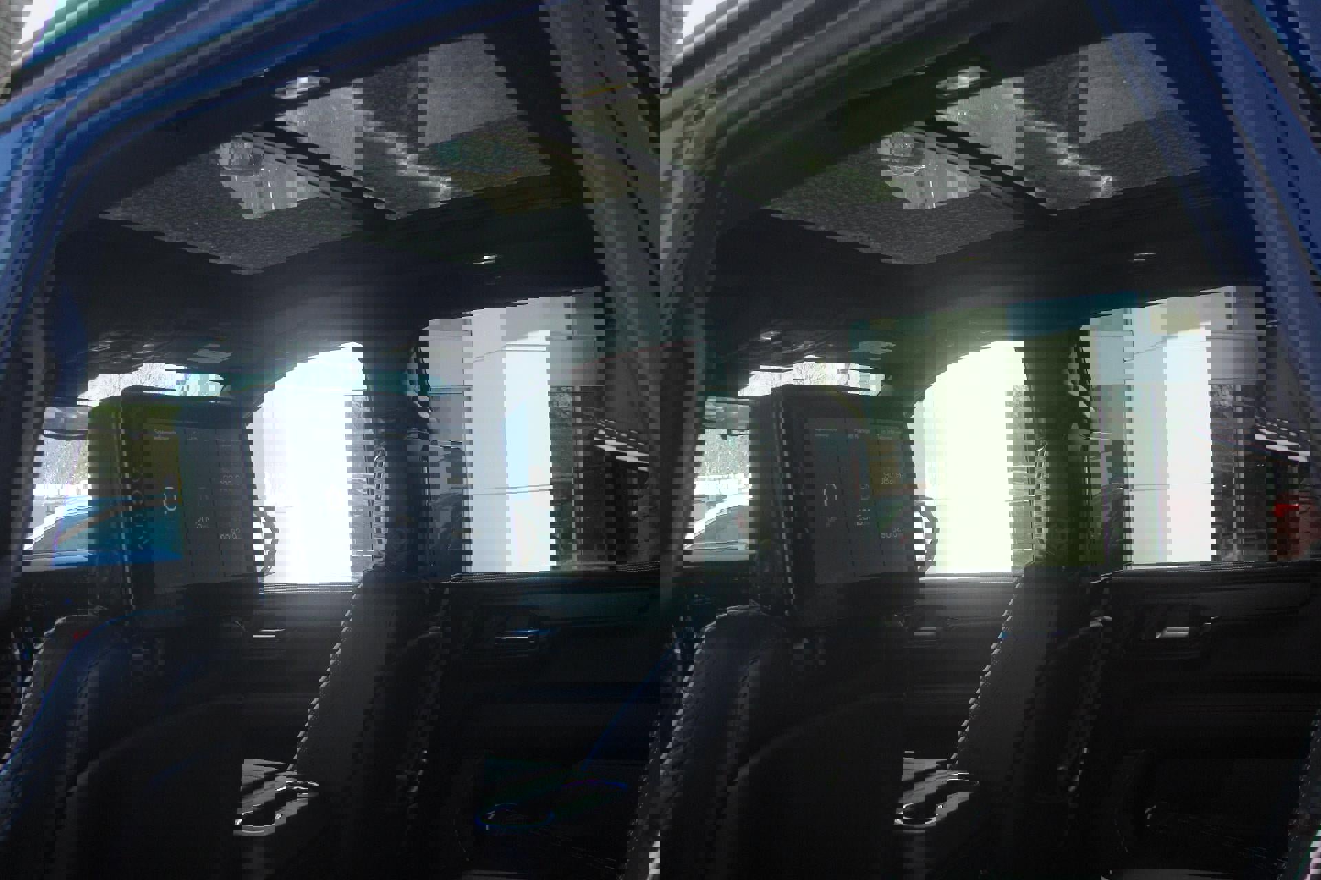 Used 2025 GMC Yukon AT4 Ultimate image 18