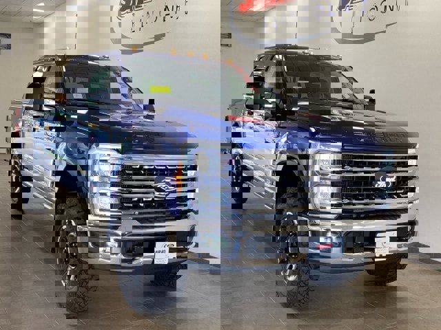 New 2026 Ford F350 Lariat w/ Tremor Off-Road Package image 2