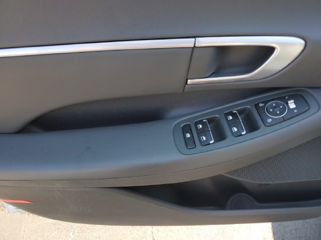 Used 2020 Hyundai Sonata SEL Plus w/ Cargo Package FWD image 19
