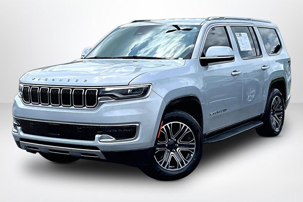 Used 2022 Jeep Wagoneer Series III RWD image 3
