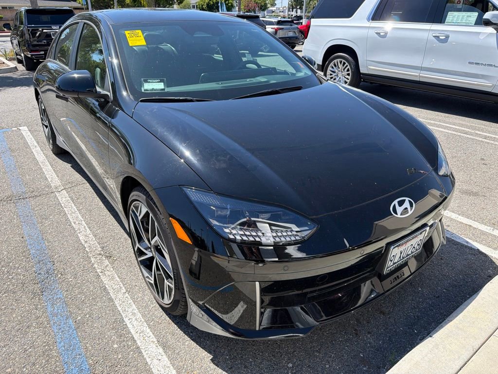 Used 2024 Hyundai Ioniq 6 SEL RWD image 3