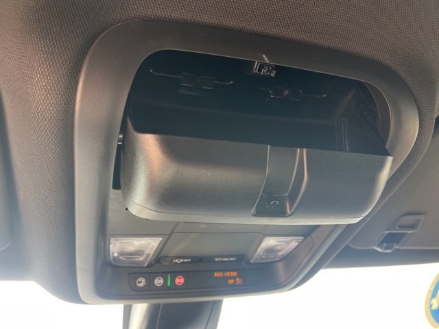 Used 2024 Chevrolet Blazer RS image 37