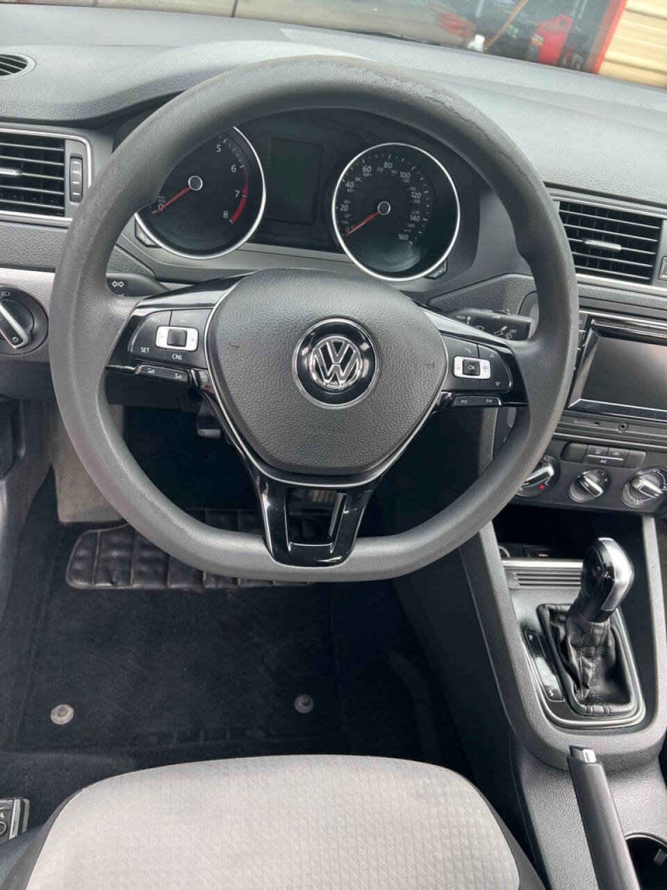 Used 2017 Volkswagen Jetta S FWD image 28