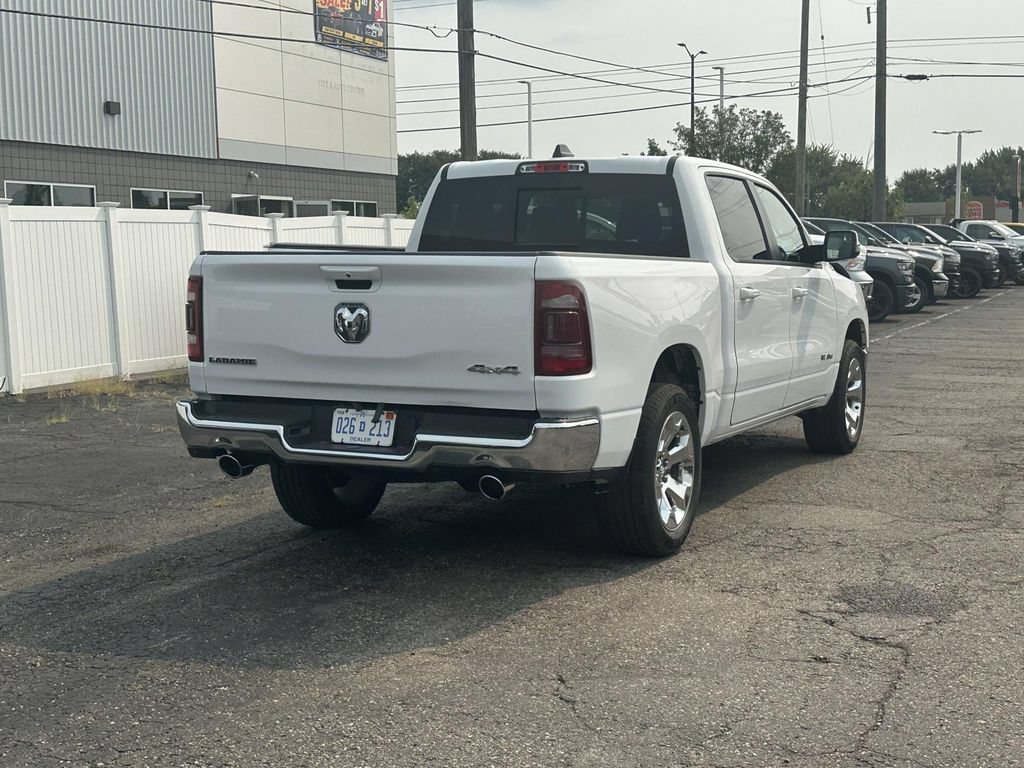 Used 2023 RAM 1500 Laramie AWD/4WD image 4