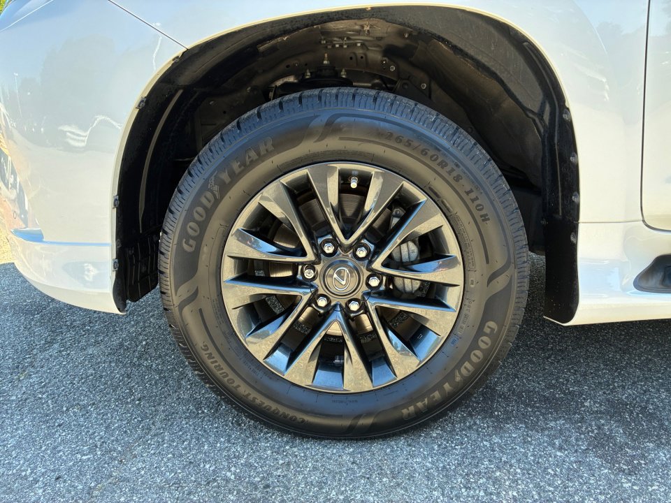 Used 2022 Lexus GX 460 Premium AWD/4WD image 31