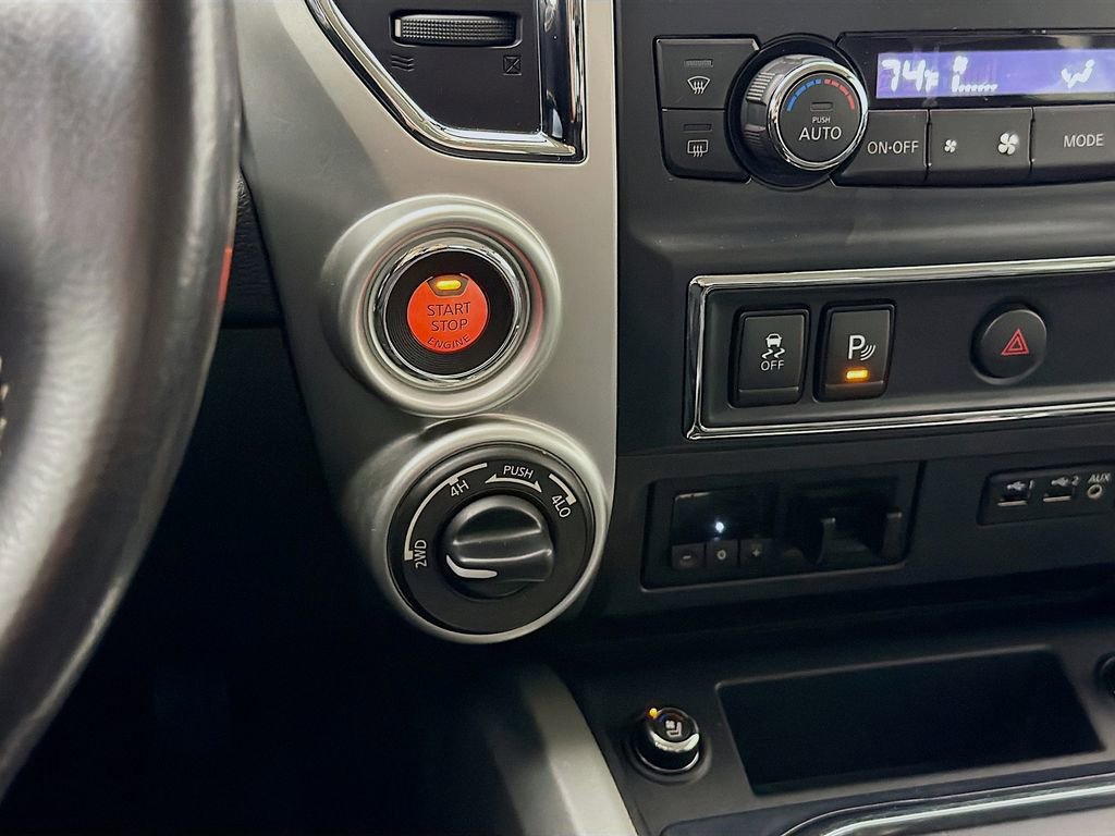 Used 2019 Nissan Titan PRO-4X w/ Pro-4x Convenience Package image 34