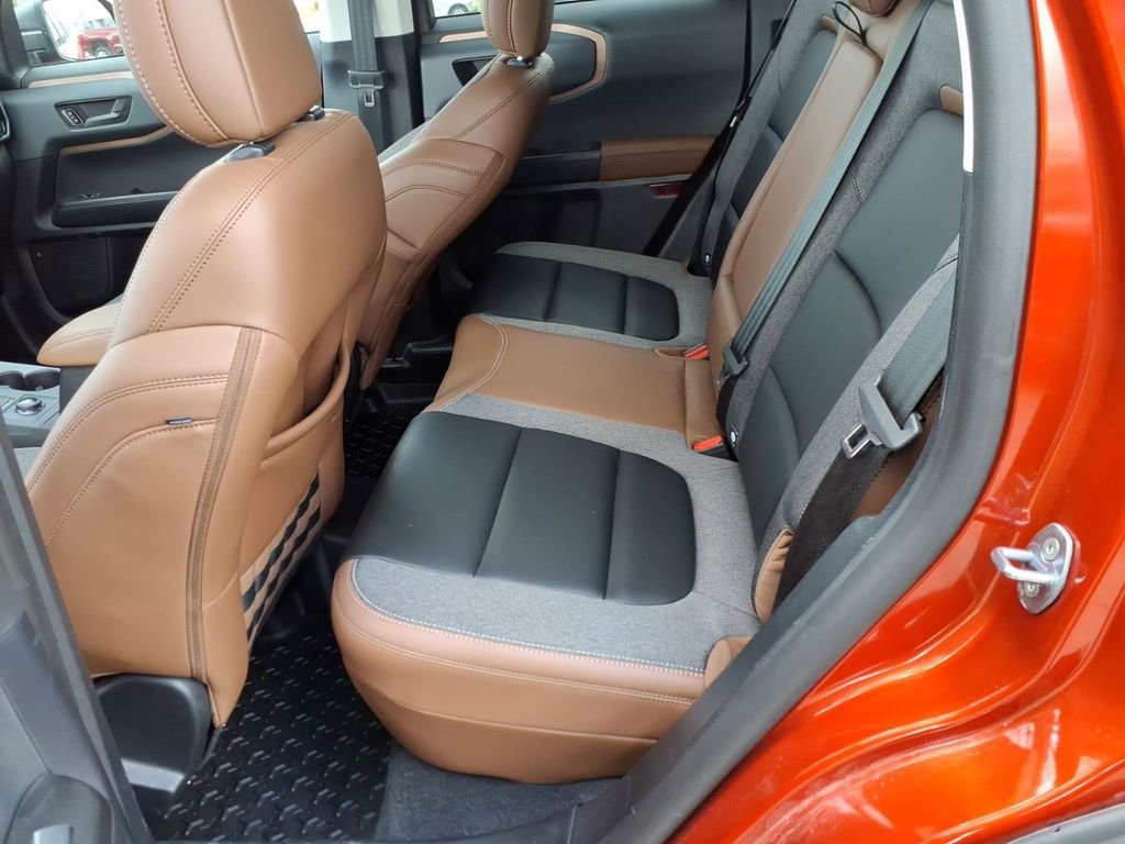 Used 2024 Ford Bronco Sport Outer Banks image 12