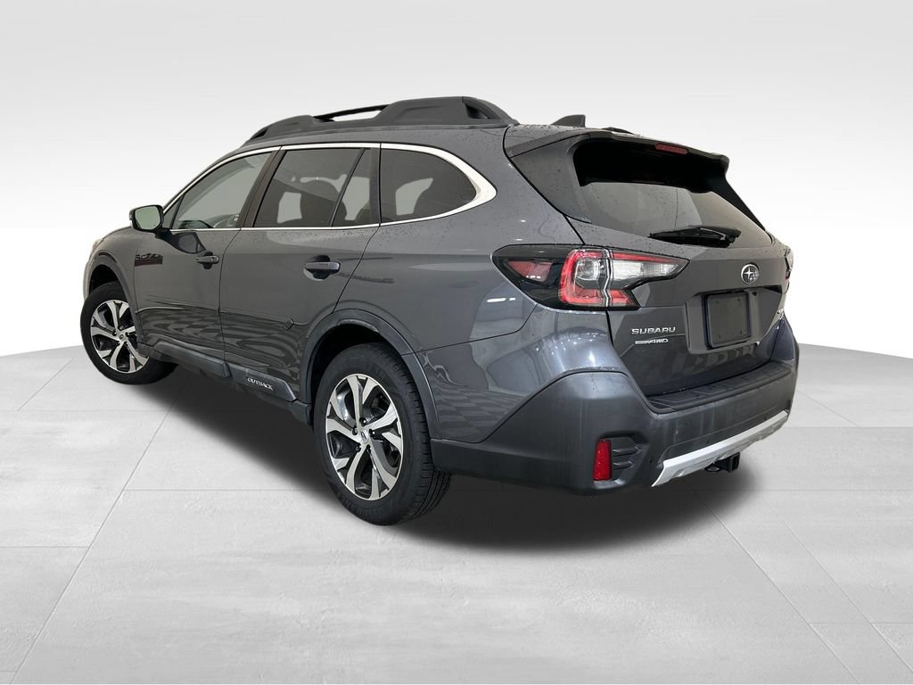 Used 2021 Subaru Outback Limited XT AWD/4WD image 3