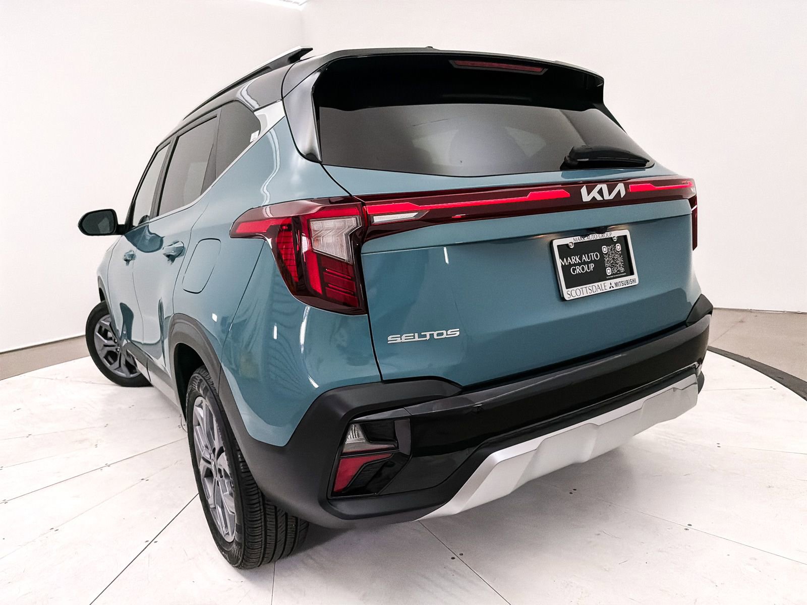 Used 2024 Kia Seltos S FWD image 8