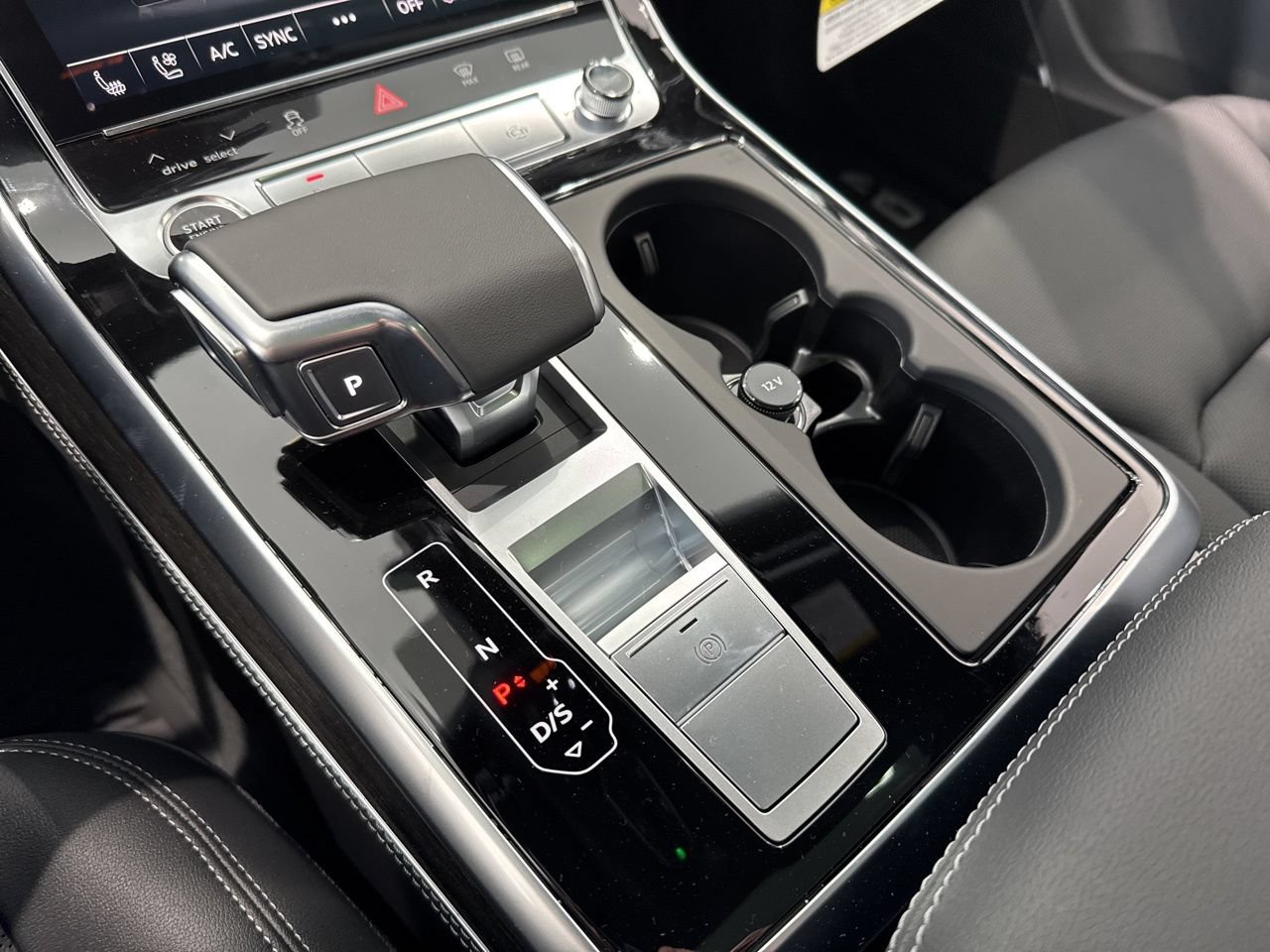 New 2026 Audi Q7 3.0T Premium Plus AWD/4WD image 31
