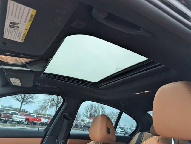 Used 2023 BMW 330e xDrive w/ Convenience Package image 3